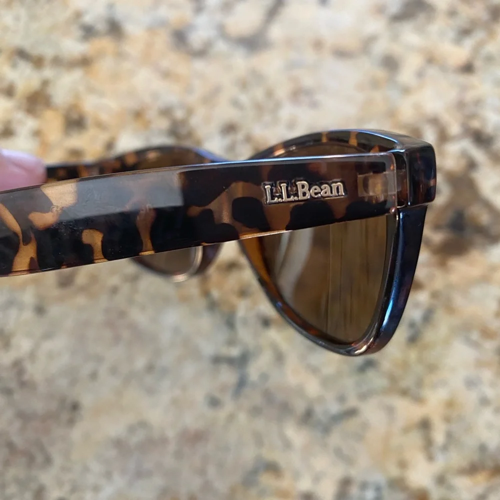 Polarized LL Bean tortoise shell sun glasses - Picture 3 of 4